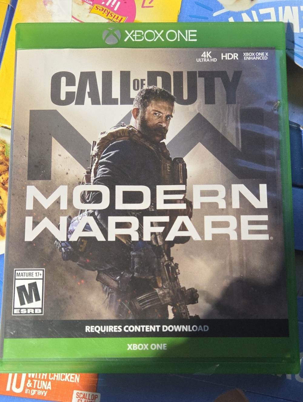Call of Duty: Modern Warfare for Xbox One - Green Case
